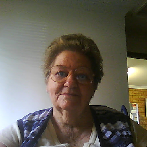 Ann Lamb Photo 15