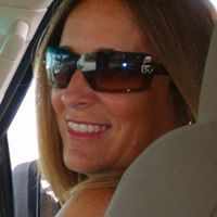 Michelle Meeks Photo 28