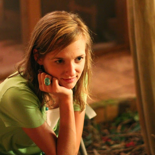 Katie Allison Photo 29