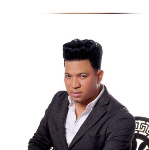 Reynaldo Paredes Photo 26