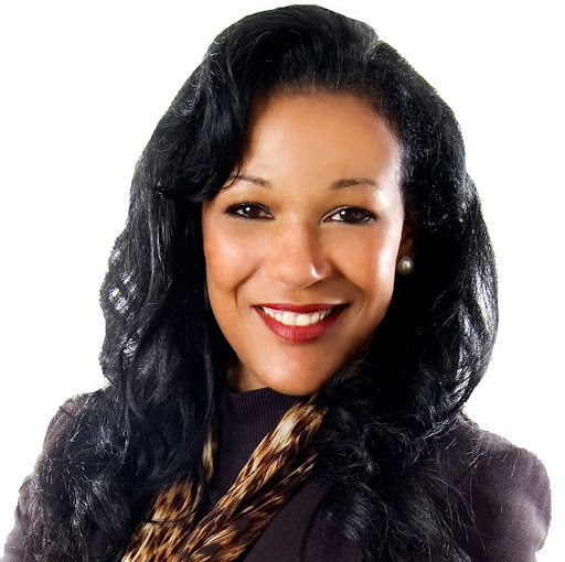 Theresa Douglas Photo 40