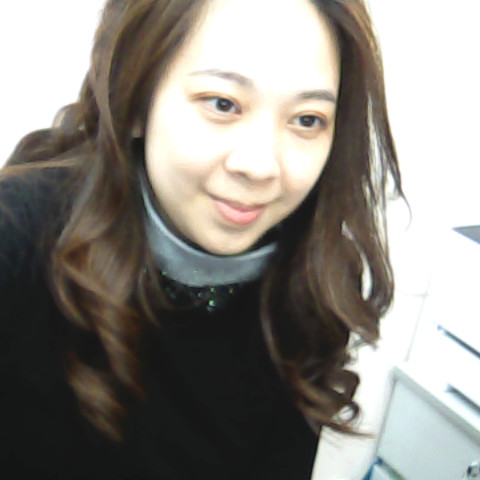 Lily Poon Photo 10