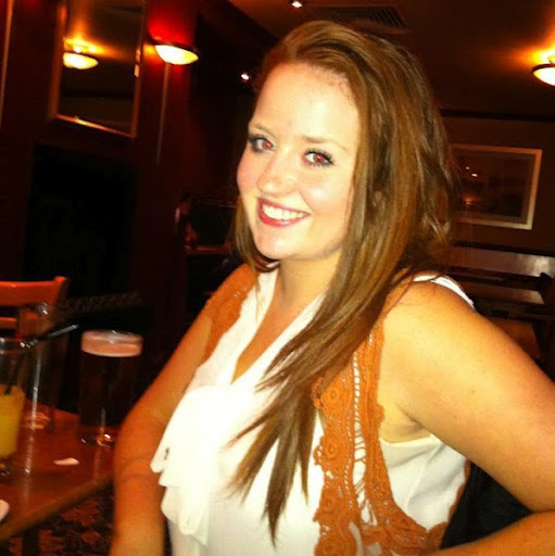 Claire Kirk Photo 3