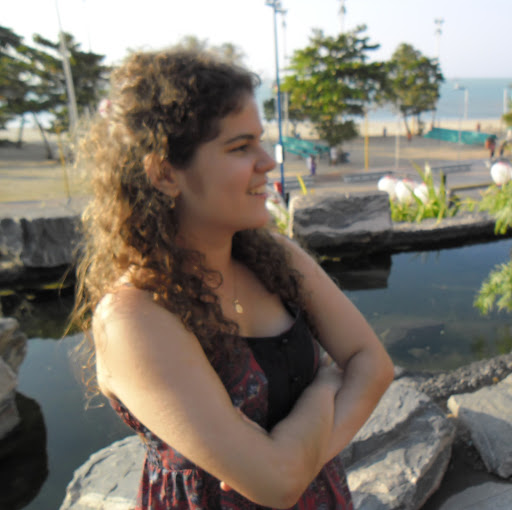 Alice Andrade Photo 24