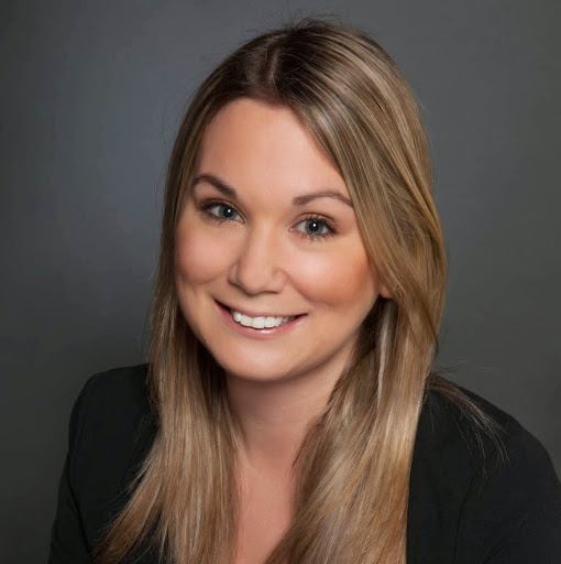 Allison Pryor Photo 22