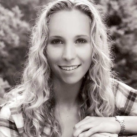 Kelsey Richards Photo 39