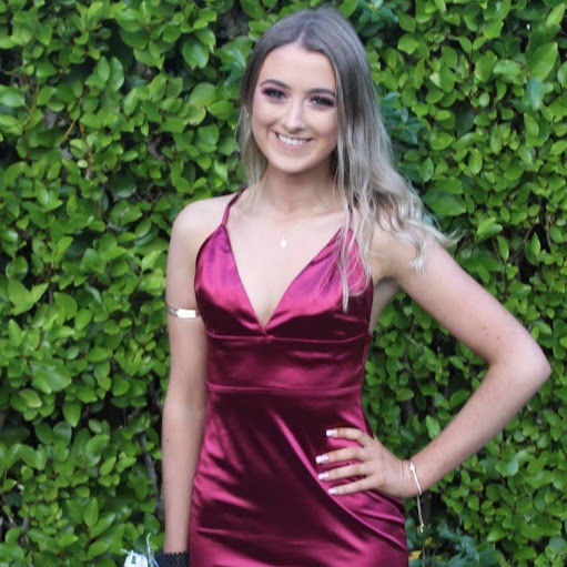 Ella Ross Photo 3