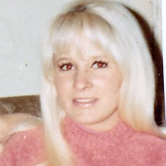 Rosie Thomas Photo 29