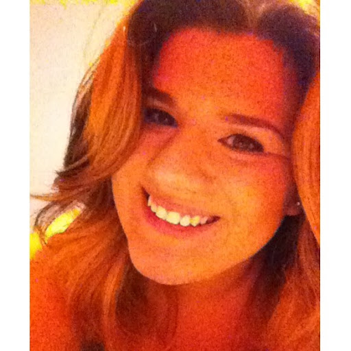 Stephanie Fuentes Photo 26