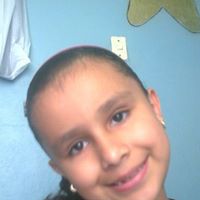Stephanie Sanchez Photo 28