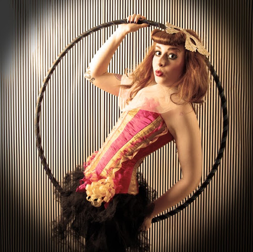 Anna Harding Photo 27