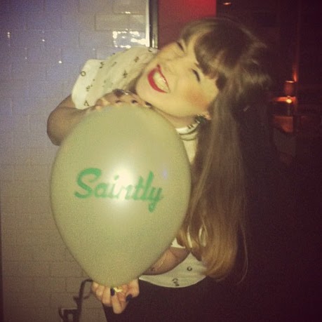 Amy Latham Photo 3
