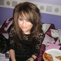 Hannah Newman Photo 18