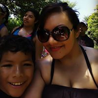 Claudia Salinas Photo 20