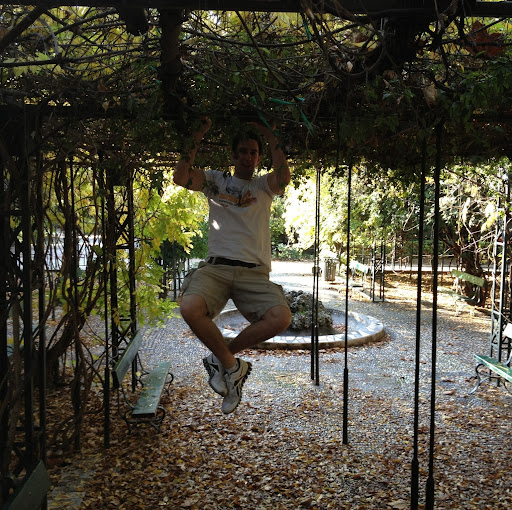 Aaron Langer Photo 17