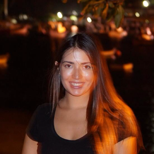 Andrea Morales Photo 19