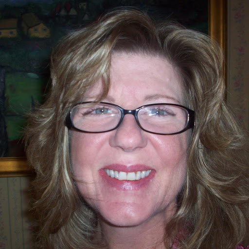 Linda Chambers Photo 36