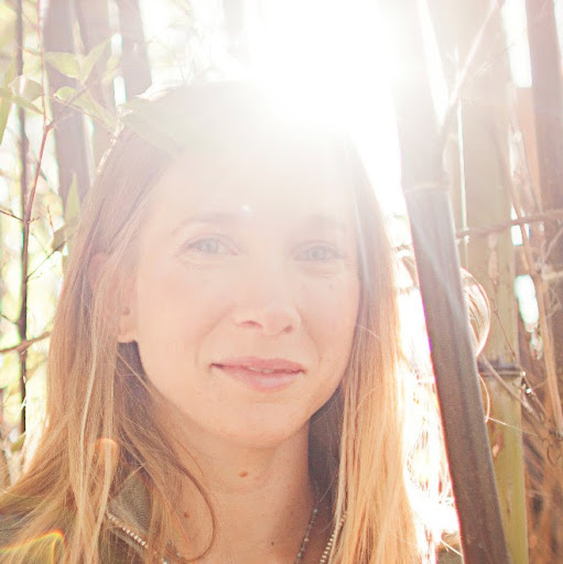 Ashley Merrill Photo 3