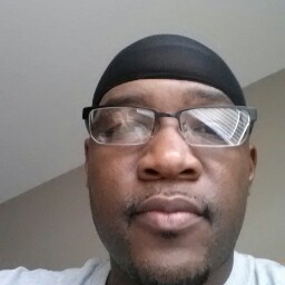 Roderick Robinson Photo 32