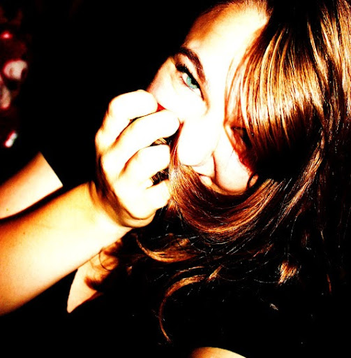 Erika Abrahamsen Photo 2