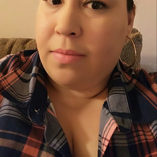 Nancy Echevarria Photo 20