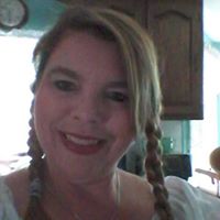 Paula Nicholson Photo 25