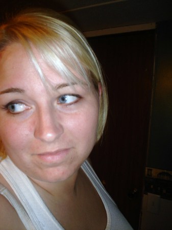 Andrea Kennedy Photo 10