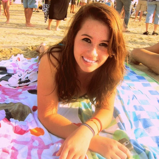 Julia Treadway Photo 3