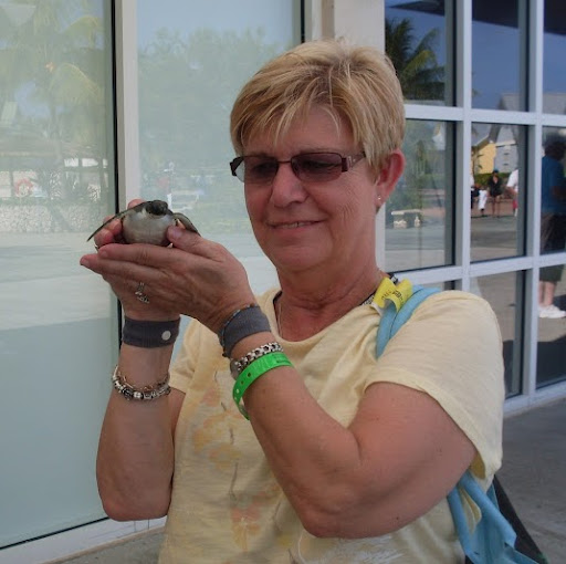 Ruth Rhodes Photo 28