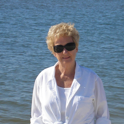 Charlotte Blaylock Photo 22