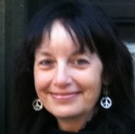 Lynda Brown Photo 34