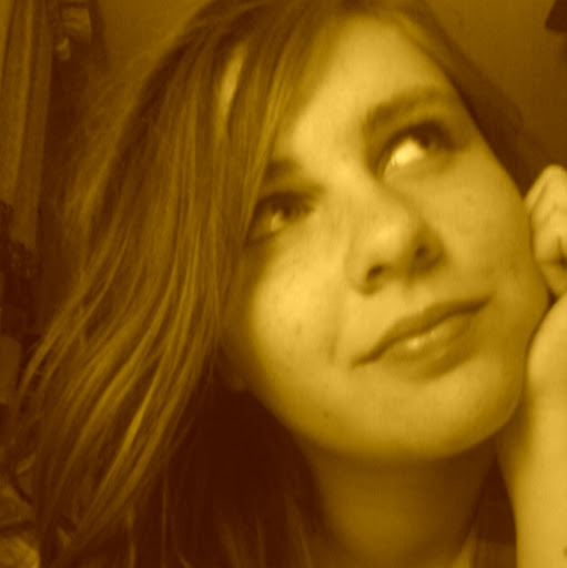 Elizabeth Orr Photo 35