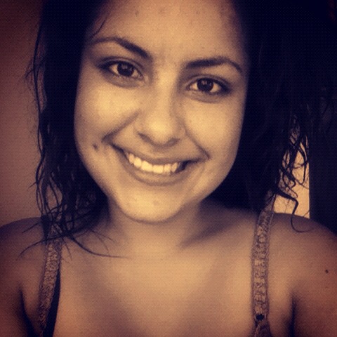 Elizabeth Lemus Photo 31