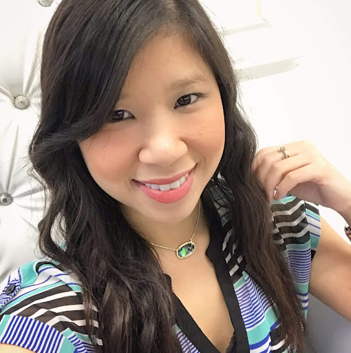 Julie Pham Photo 14
