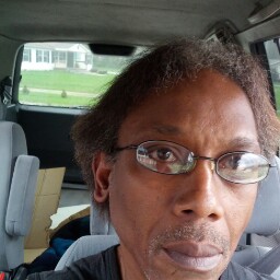 Laurence Lindsey Photo 16