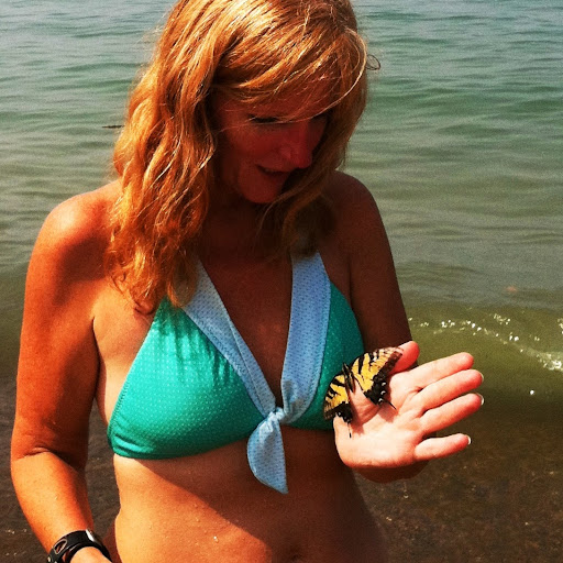 Julie Bane Photo 15