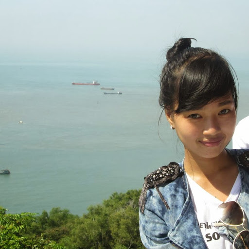 Ly Trinh Photo 6