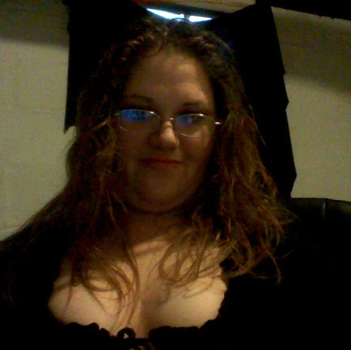 Elizabeth Powell Photo 34