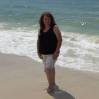 Tina Carpenter Photo 6