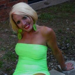 Lisa Brady Photo 5