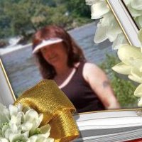 Rose Lowe Photo 19