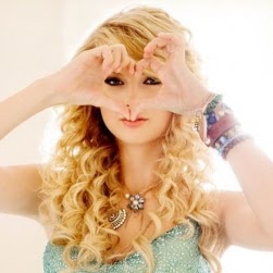 Julie Jung Photo 32