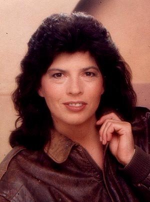 Kathy Barker Photo 32