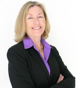 Michele Burns Photo 10