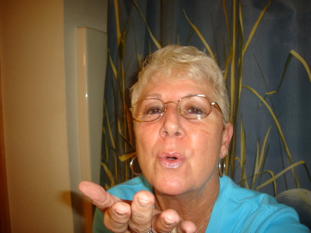 Karen James Photo 22