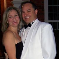 Amy Hutchins Photo 31