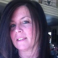 Jennifer Halpin Photo 16