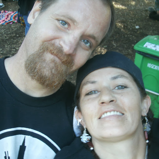 Elizabeth Sweatt Photo 4