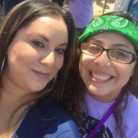 Laura Gonzales Photo 26