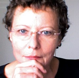 Lisa Lorenz Photo 15